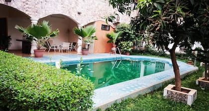 un joli studio Ă Niamey