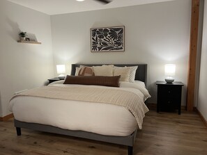 3 bedrooms, iron/ironing board, travel cot, free WiFi