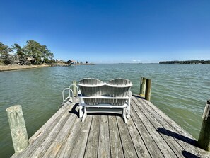 Property grounds - The Harbor House - Waterfront Home with Private Pier & Amazing Views! (Onemo)
