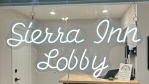 Reception - Sierra Inn on the River (Kyburz)