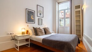 2 chambres, lit parapluie, Wi-Fi gratuit, draps fournis