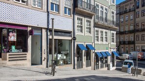 Exterior - Aurora Mezzanine by LovelyStay (Porto)