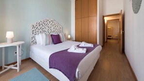 2 habitaciones, tabla de planchar con plancha y wifi gratis 