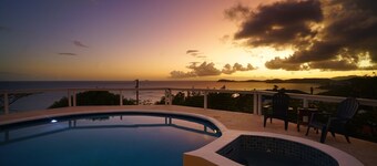 Home with panoramic views with access to private beach!
