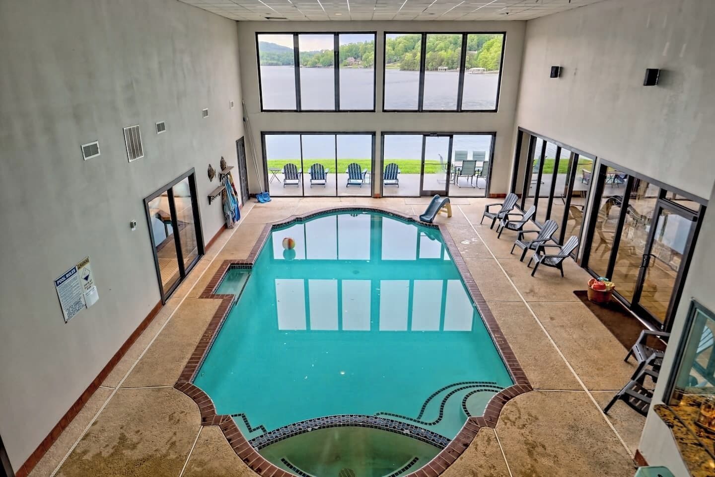 室內泳池、暖水池