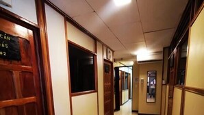 Living area - Toucan Hostel (Rio Segundo)