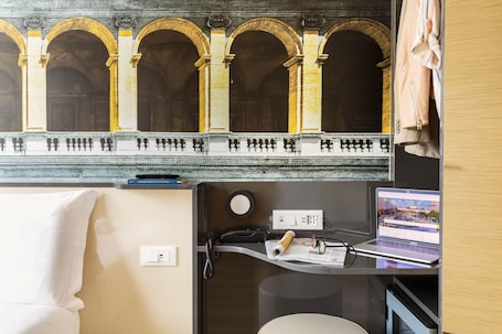 In-room safe, iron/ironing board, free WiFi, bed sheets