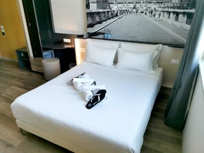 In-room safe, iron/ironing board, free WiFi, bed sheets - B&B Hotel Roma Fiumicino Aeroporto Fiera 2 (Fiumicino)