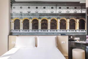 Standard Double Room, Non Smoking | In-room safe, iron/ironing board, free WiFi, bed sheets - B&B Hotel Roma Fiumicino Aeroporto Fiera 2 (Fiumicino)