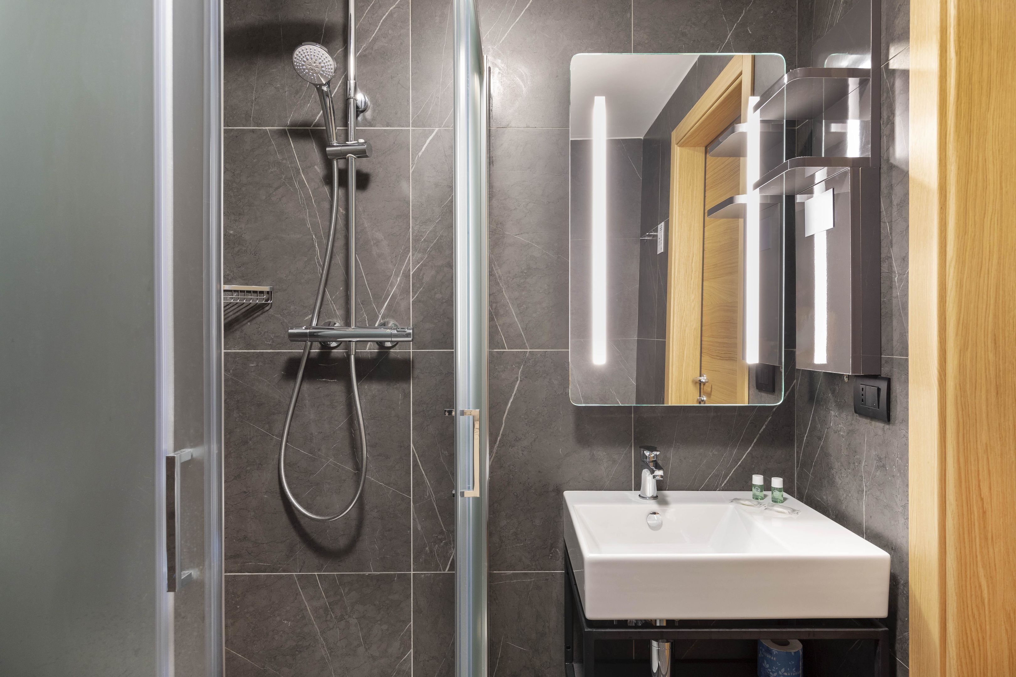 Photo - B&B Hotel Genova City Center