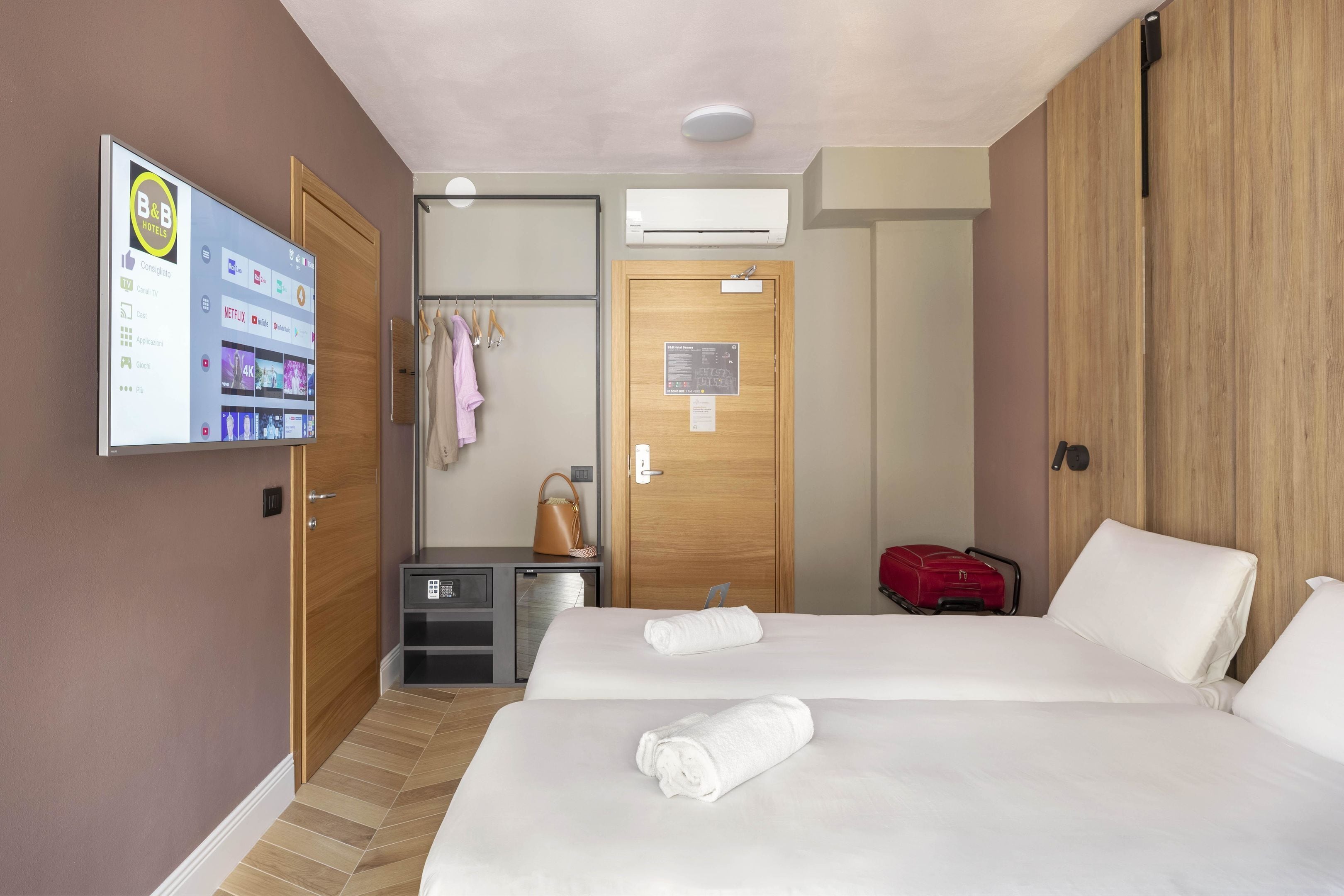 Photo - B&B Hotel Genova City Center