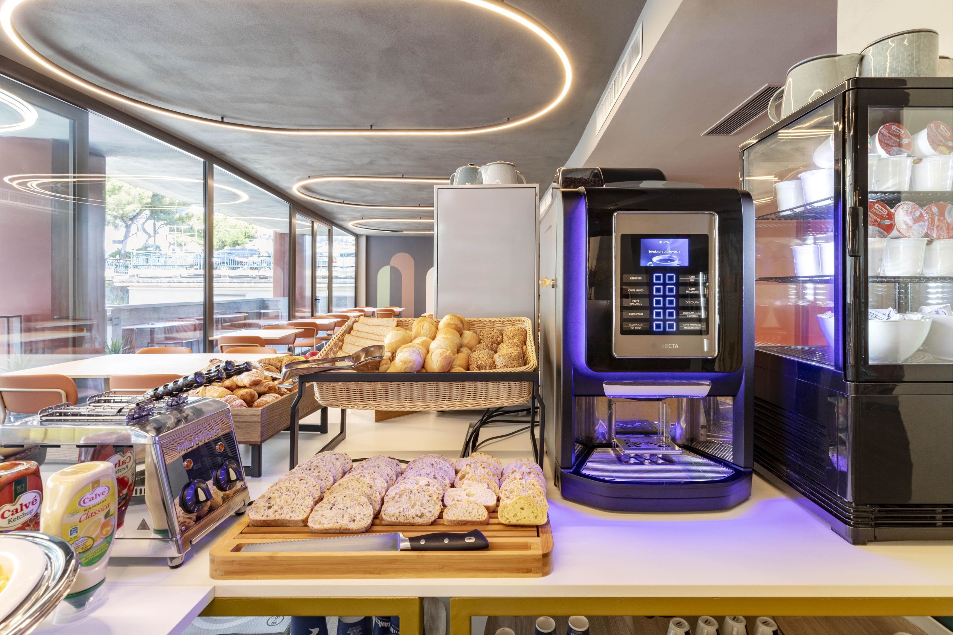 Photo - B&B Hotel Genova City Center