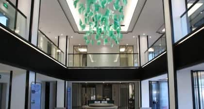 Longling Hotel