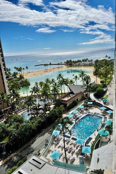 Resort Style with Hula Show, Fireworks and even Tiki Torches!