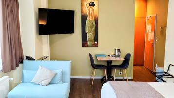 Superior Room | Hypo-allergenic bedding, pillow-top beds, in-room safe, desk