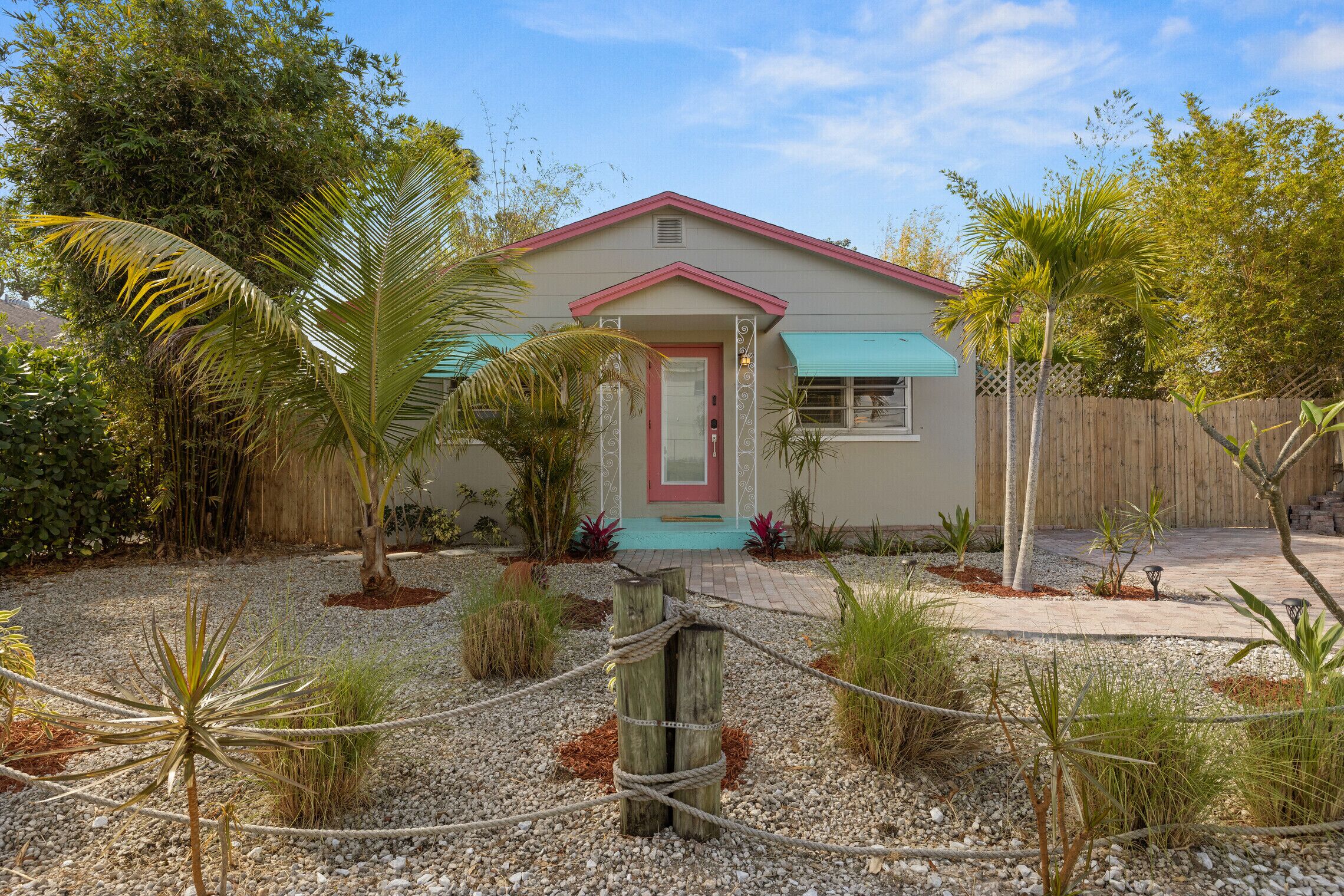Peanut Island Beach Paradise! Top Diving Spot