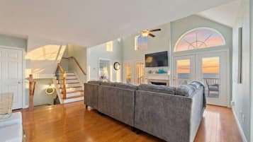 Smart TV, table football, ping pong, books