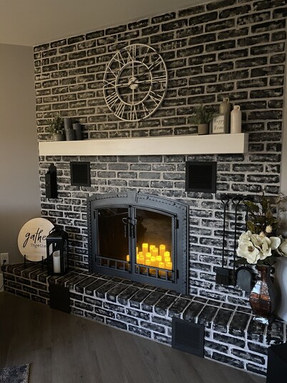 Inland Waterways Retreat! On Cheboygan River, inside Strawberry Island Canal!