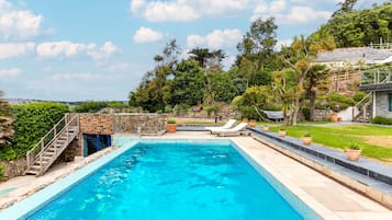 Cottage | Kolam renang | Kolam renang outdoor