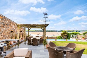 Cottage | Tempat makan outdoor