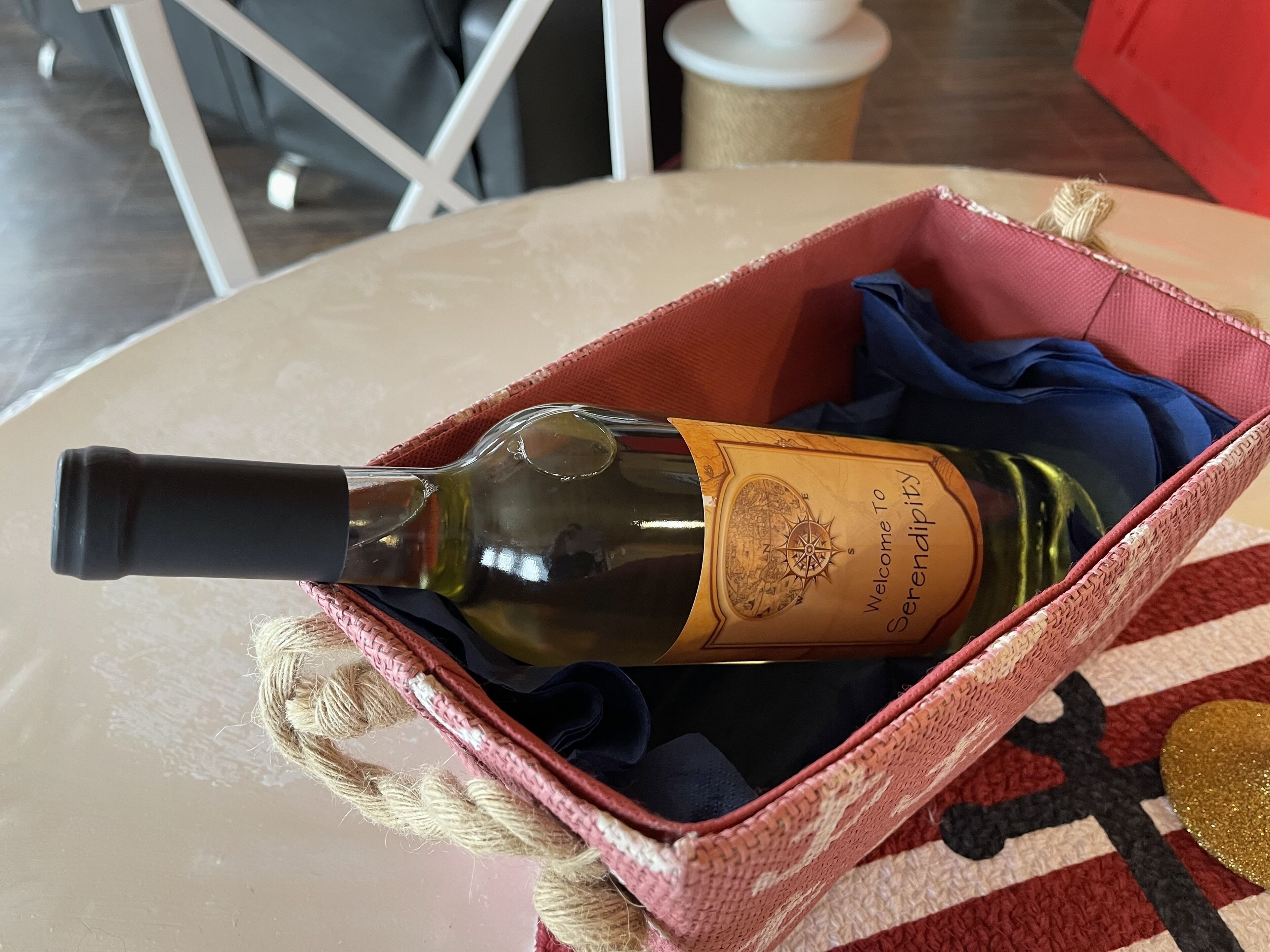 Couple's Retreat, Beautiful Boathouse on the Water.