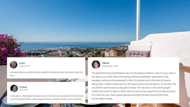 Eine moderne Wohnung mit Terrasse, Balkon und Blick auf Stadt und Meer.