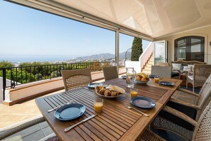 Outdoor dining - SHR006 Villa Nerja Views. Mediterranean Panorama. (Nerja)