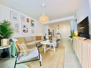 Living area - SHR012 Modern apartment in Marinsa Beach (Torrox)