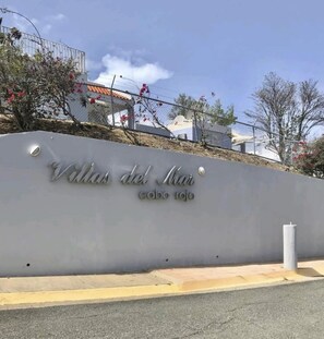 Exterior detail - Welcome to Your Tropical Paradise with a Stunning Sea View. (Cabo Rojo)