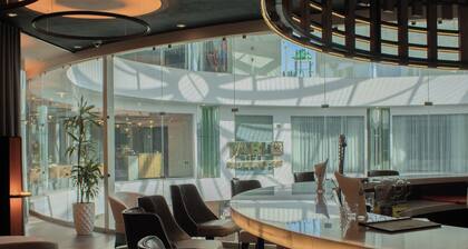 Hotel Casino Grand Vía Dorada