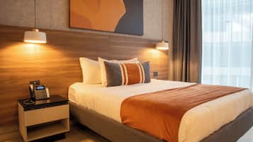 Habitación empresarial, sin ventanas | 1 habitación, escritorio, wifi gratis y ropa de cama