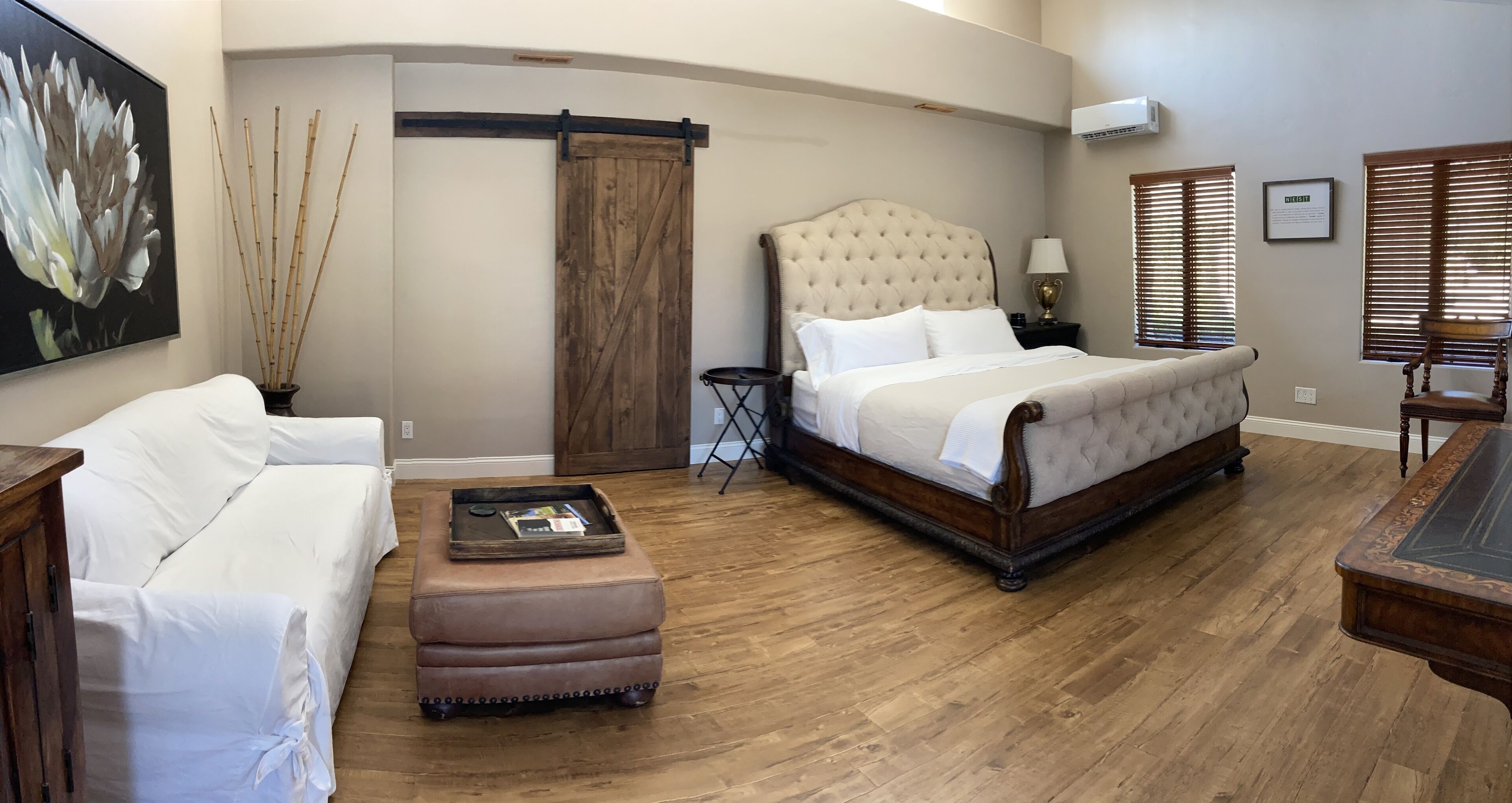 Large poolside King suite with private entrance