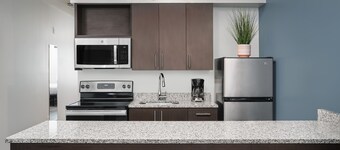 stayAPT Suites Dothan