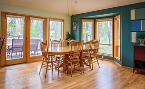 House, Multiple Beds (Cypress 27) | Private kitchen - Cypress 27 (Bend)