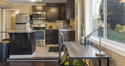 Tasteful 3bedroom place in a serene neighborhood