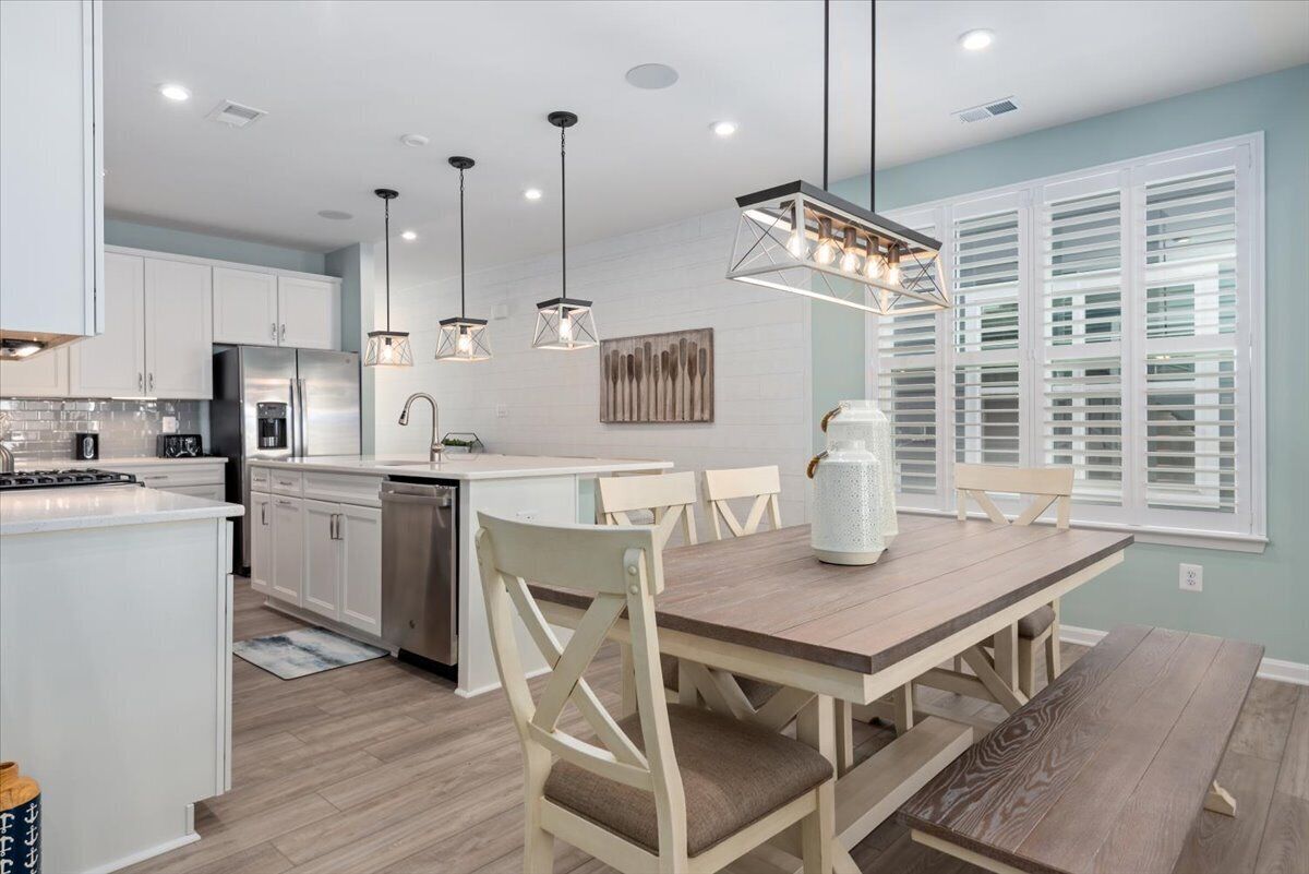 Bayside * 20563 * New Listing * Luxury Home 5BR 4.5 Baths