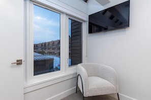 Interior - Renovated Ski In/Out Condo At Park City Mountain Resort (Park City)