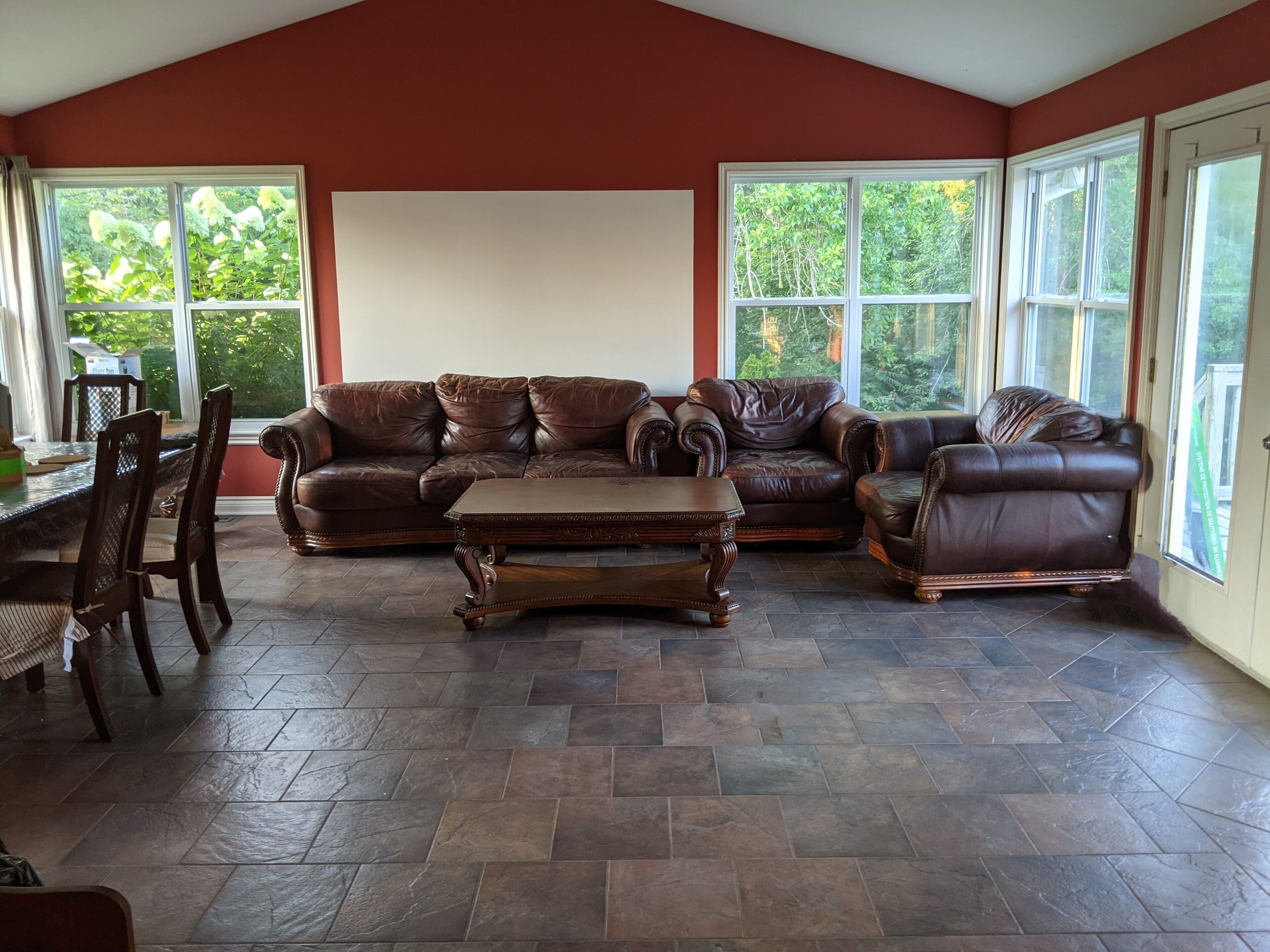 Historic Rideau Canal Cottage by the Locks (Nest by the Locks)