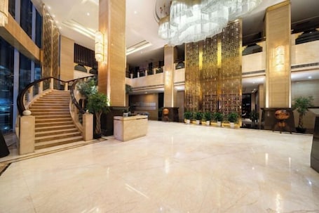 Interior. Yujinzhou Hotel