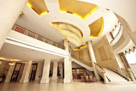 Interior. Yuanquan Hotel