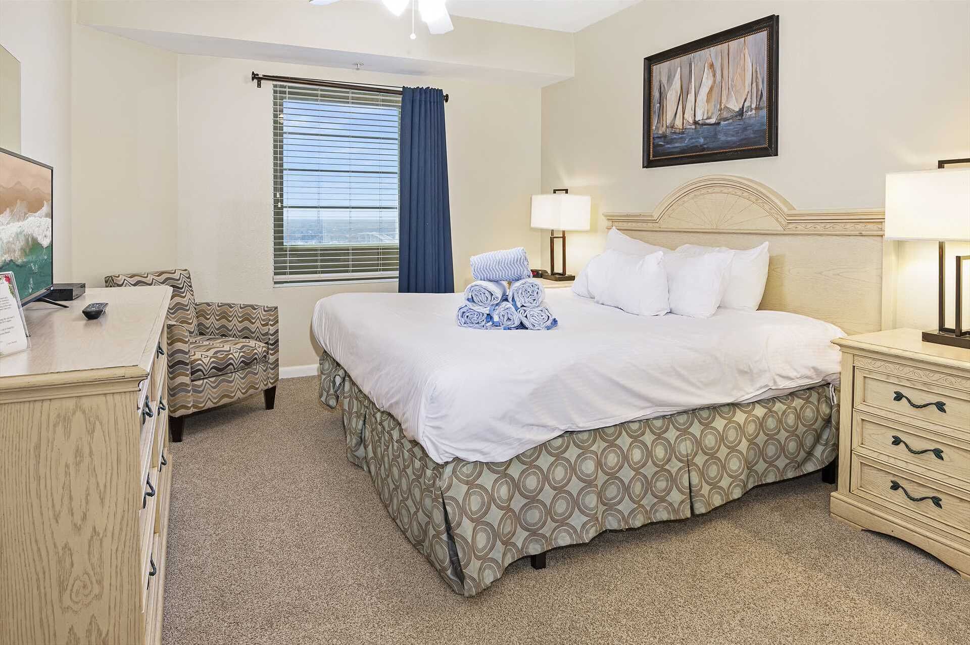 1 多间卧室、办公桌、熨斗/熨衣板、旅行婴儿床