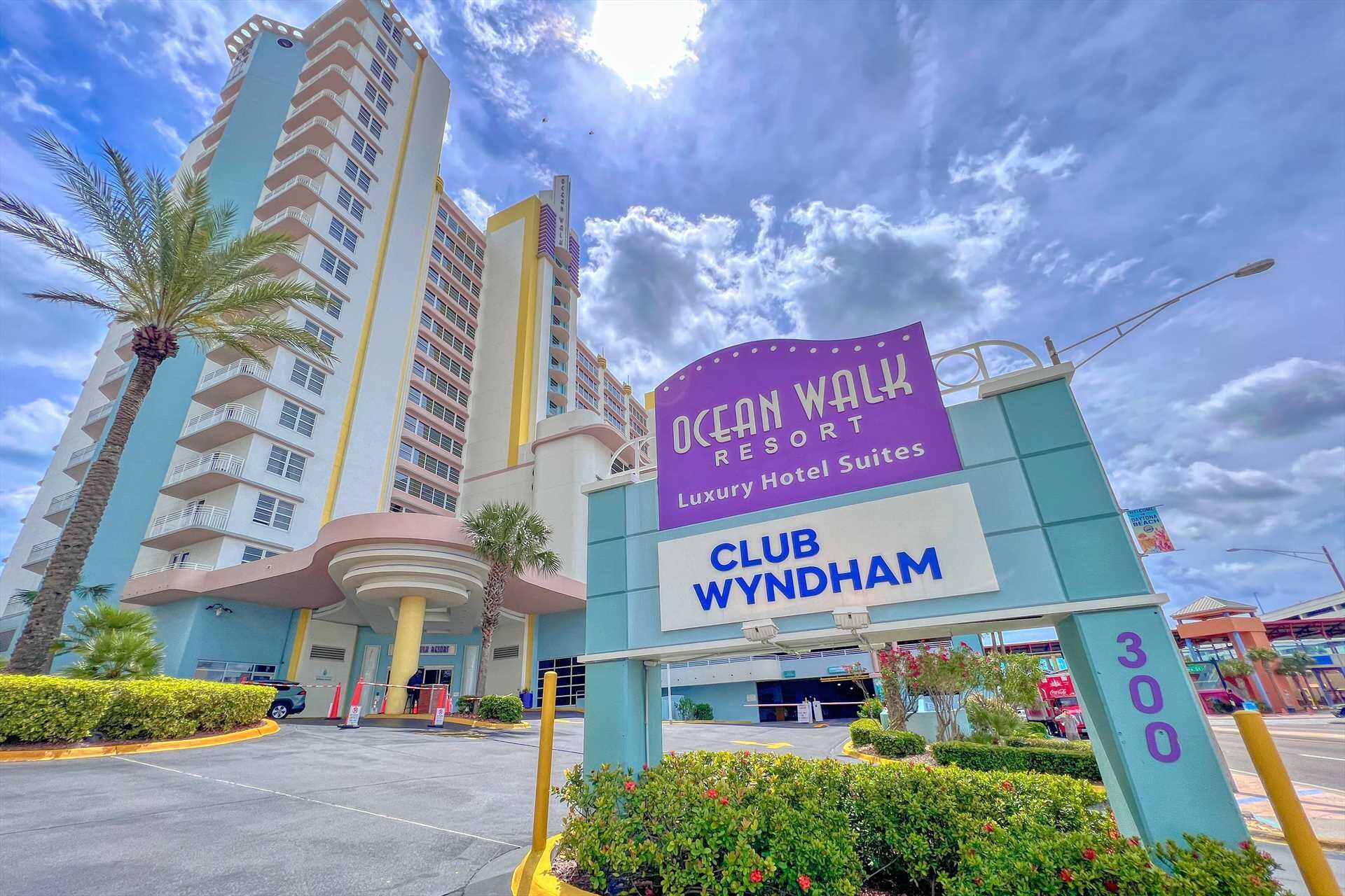 Ocean Walk Entry Drive