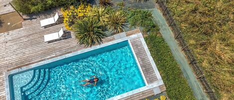 Seasonal outdoor pool
