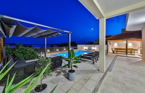 Terrace/patio - Amazing apartment in Kastel Gomilica (Kastel Gomilica)
