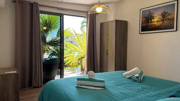 3 habitaciones, tabla de planchar con plancha y wifi gratis