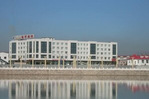 Exterior - Yinhe Hotel (Duolun)
