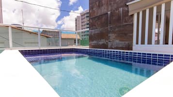 Piscina externa