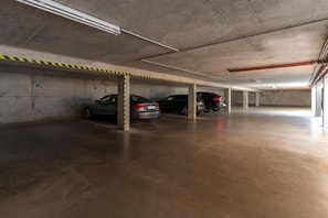 Self-parking (surcharge) 10 per day