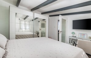 1 chambre, Wi-Fi gratuit, draps fournis
