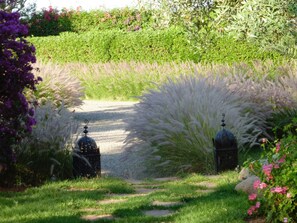 Property grounds - Small charming villa (Tamesluht)